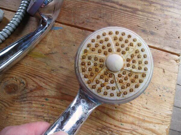 Старые душевые лейки