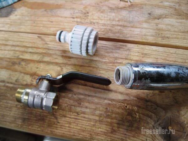 доработка приспособления для полива из душевой лейки