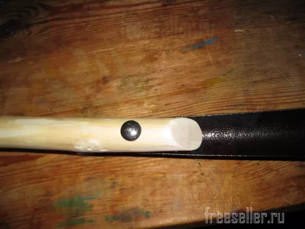 Процесс изготовления ручки для лопатки для обуви