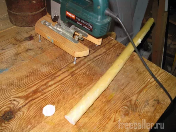 Процесс изготовления ручки для лопатки для обуви