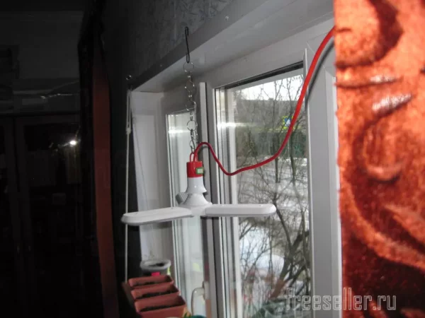 Очень простой регулируемый по высоте подвес для фитолампы