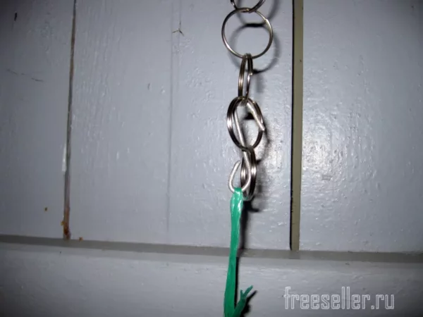 Цепочка-подвес для светильника из пружинных колец для ключей